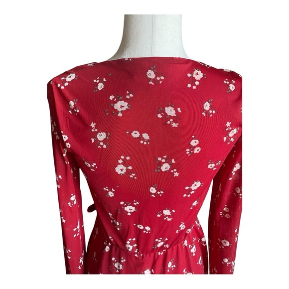 HOLLISTER-RED FLORAL DRESS-SIZE XS - Picture 6 of 8